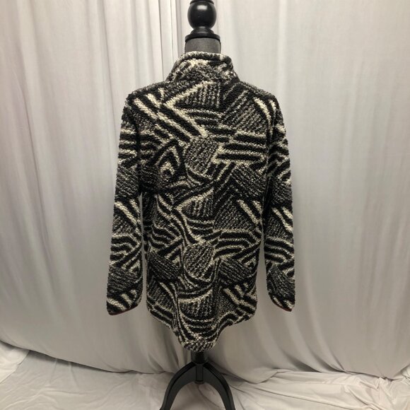 Koolaburra By UGG Sherpa Pullover Jacket Womens Size Medium Black White Shirt - Picture 5 of 9